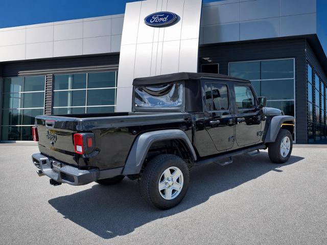 Used 2020 Jeep Gladiator Sport w/ Quick Order Package 23S AWD/4WD image 2