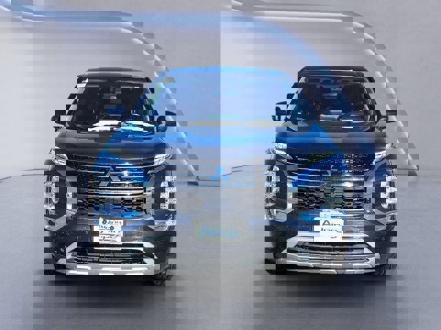 Used 2024 Mitsubishi Outlander SE image 8