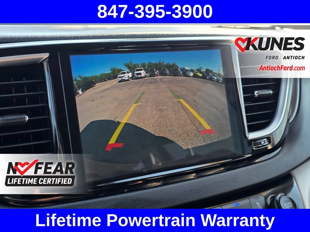Used 2023 Chrysler Pacifica Touring-L FWD image 45