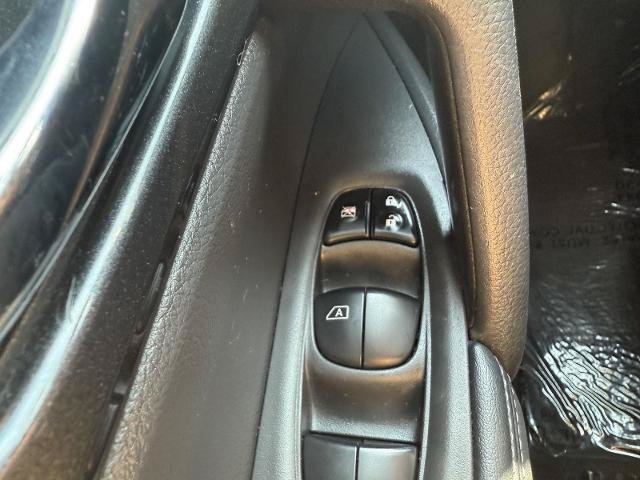 Used 2020 Nissan Rogue S w/ Special Edition Package AWD/4WD image 15
