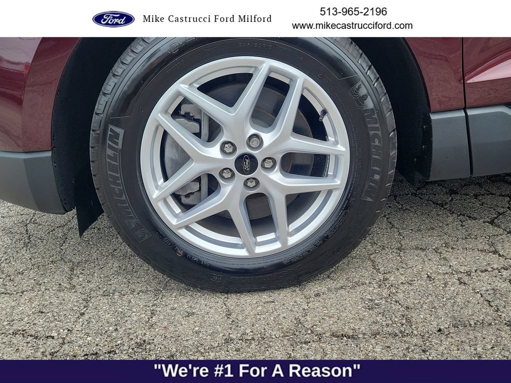 Certified 2024 Ford Edge SEL w/ Convenience Package AWD/4WD image 9