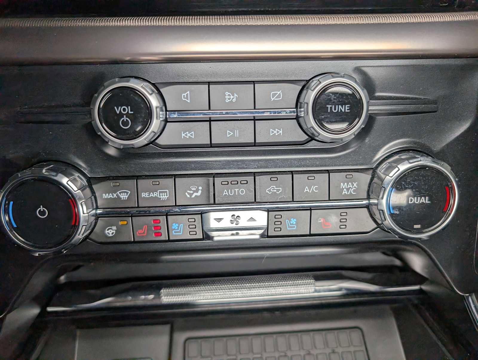 Certified 2023 Ford F150 Raptor image 35