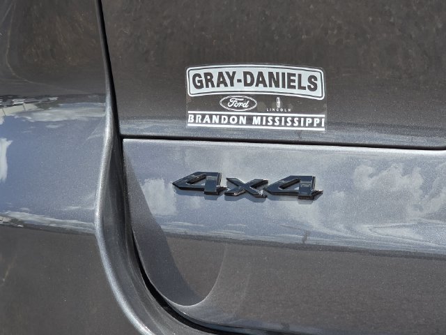 Used 2025 Jeep Grand Cherokee L Altitude AWD/4WD image 36