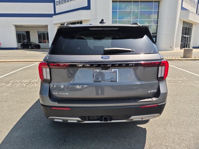 Certified 2025 Ford Explorer Active w/ Active Comfort Package AWD/4WD image 5