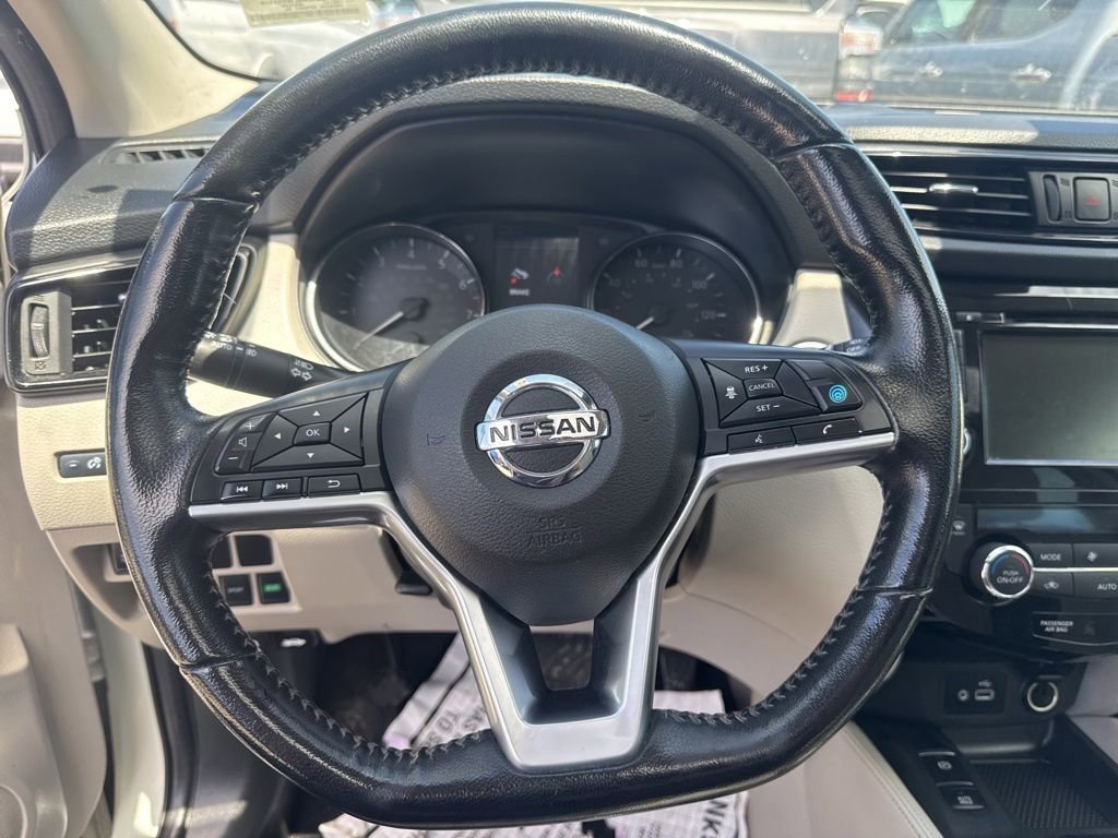 Used 2020 Nissan Rogue Sport SL w/ Premium Package FWD image 8