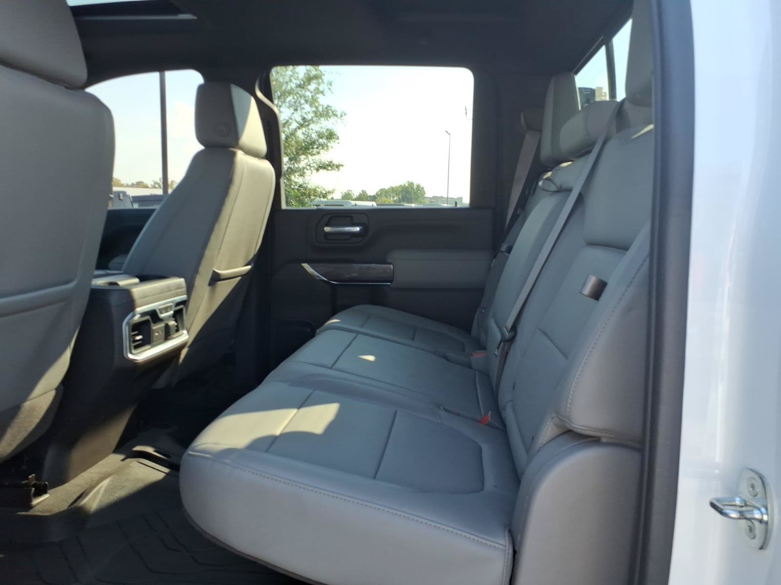 Used 2021 Chevrolet Silverado 2500 LTZ w/ LTZ Premium Package AWD/4WD image 13
