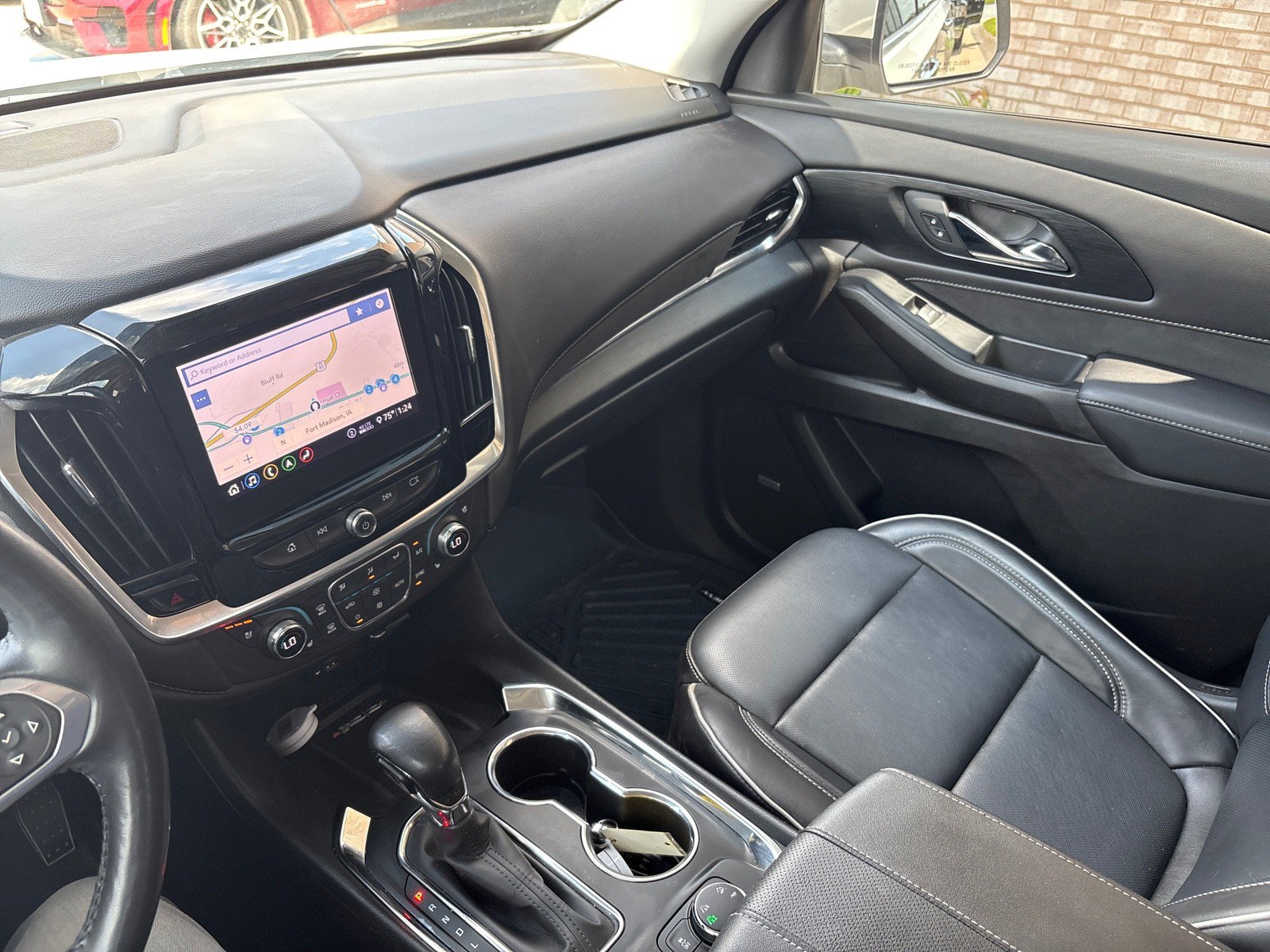 Used 2021 Chevrolet Traverse High Country AWD/4WD image 26
