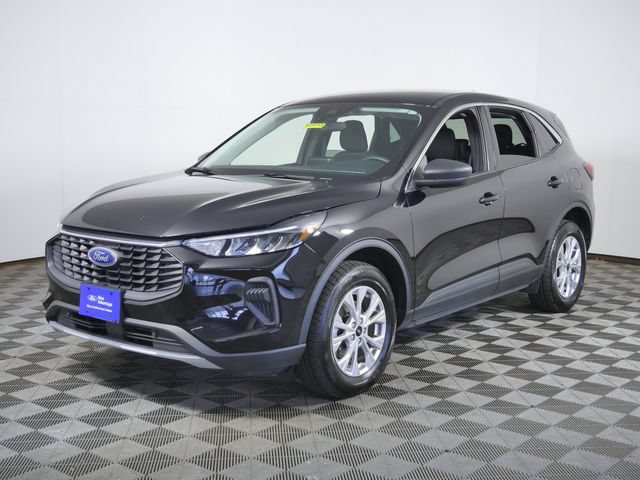 Certified 2023 Ford Escape Active AWD/4WD image 4