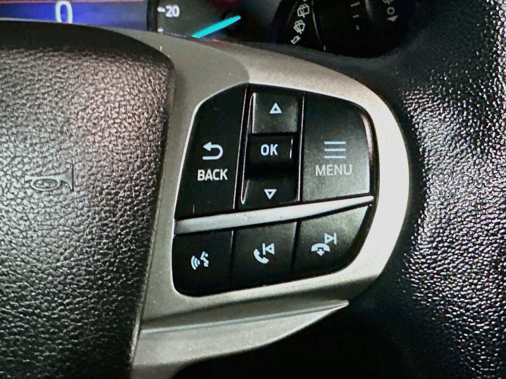 Certified 2021 Ford Explorer Limited AWD/4WD image 35