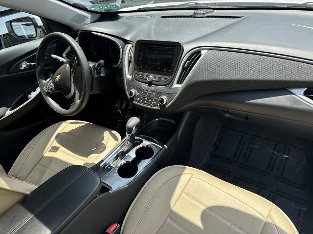 Used 2024 Chevrolet Malibu LT FWD image 15