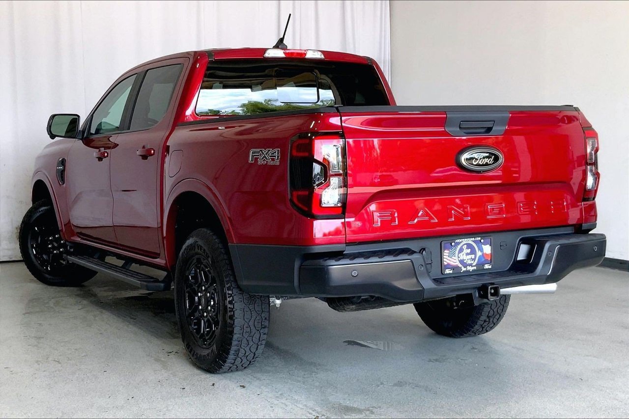 Certified 2025 Ford Ranger Lariat w/ FX4 Off-Road Package AWD/4WD image 10