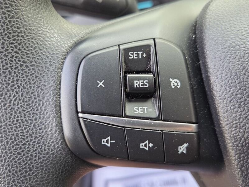 Certified 2021 Ford Escape SE w/ SE Sport Appearance Package image 24