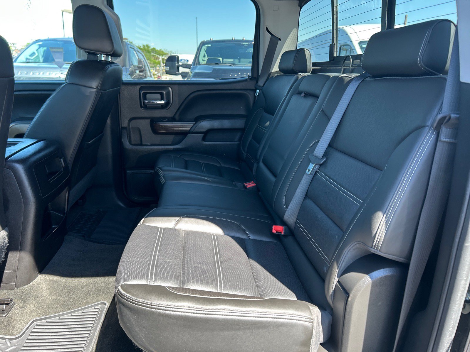 Used 2018 GMC Sierra 1500 Denali w/ Denali Ultimate Package AWD/4WD image 11