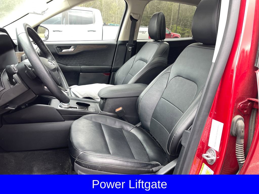 Certified 2020 Ford Escape Titanium AWD/4WD image 7