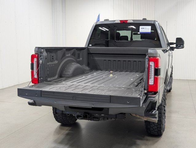 Certified 2023 Ford F250 Platinum w/ Tremor Off-Road Package AWD/4WD image 26