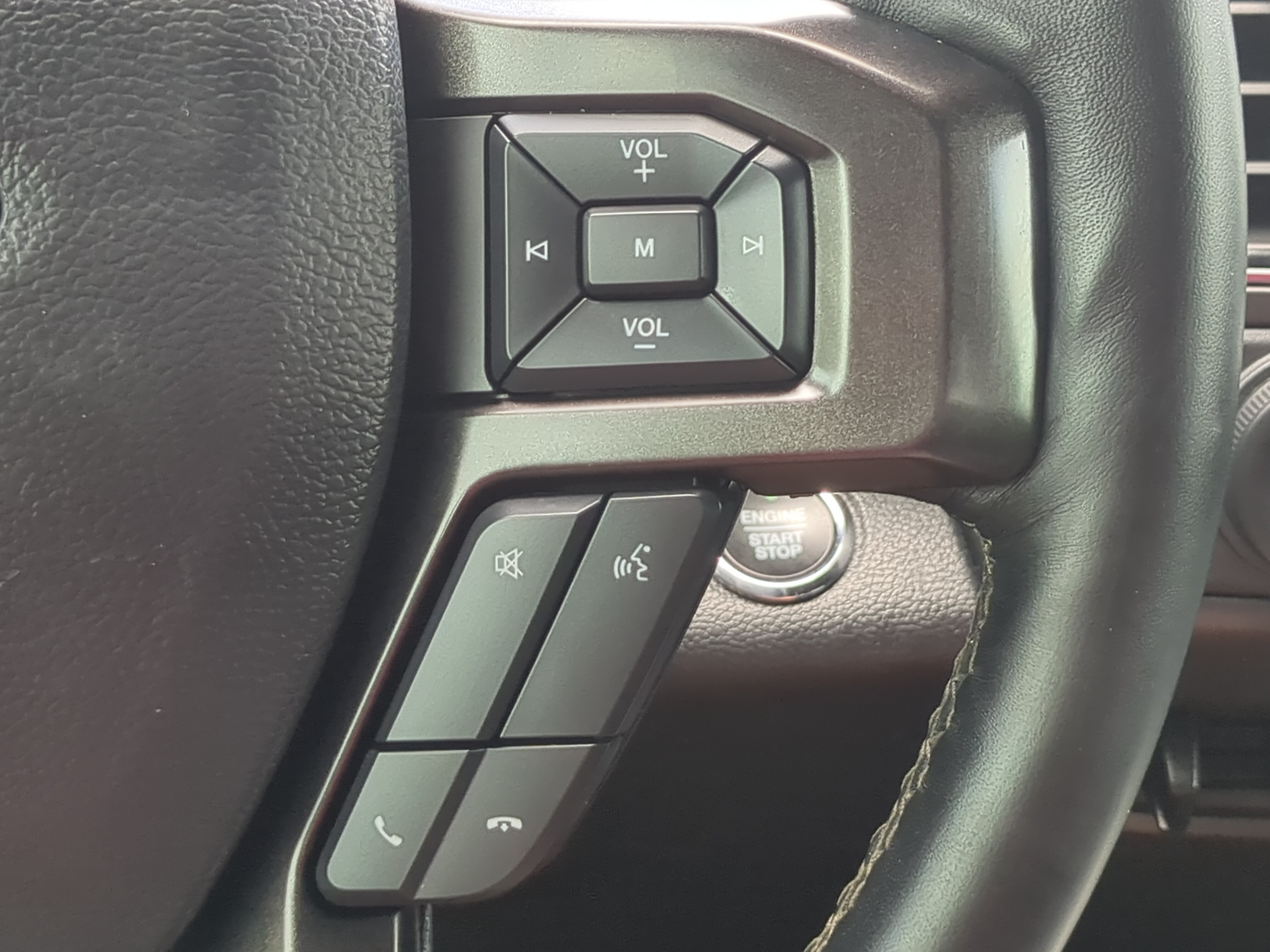 Certified 2021 Ford Expedition Limited RWD image 25