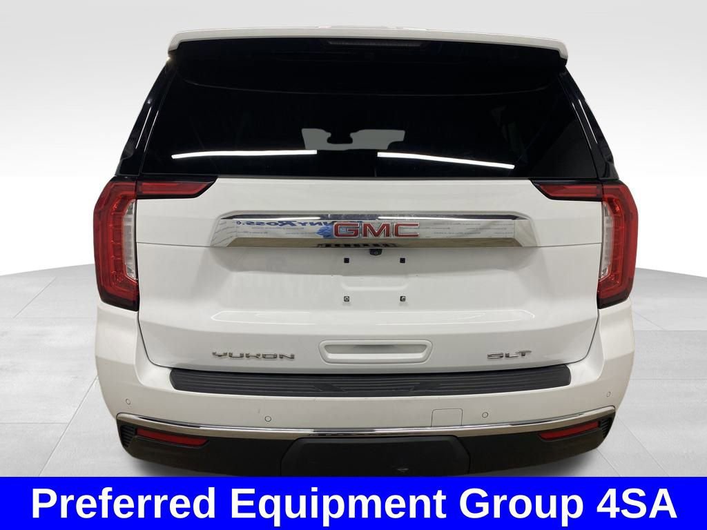Used 2023 GMC Yukon XL SLT image 2