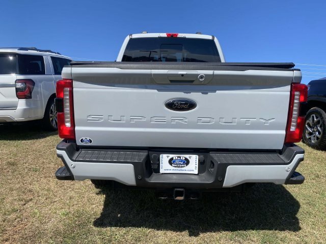 Certified 2025 Ford F250 Lariat w/ Lariat Ultimate Package AWD/4WD image 6
