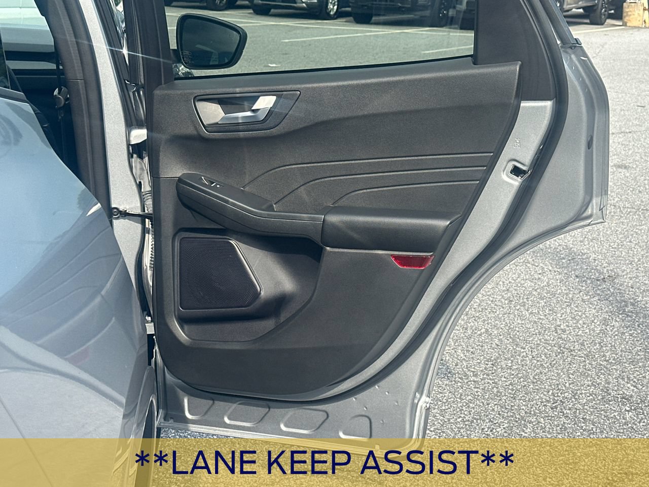 Certified 2024 Ford Escape ST-Line w/ Tech Pack #1 FWD image 18