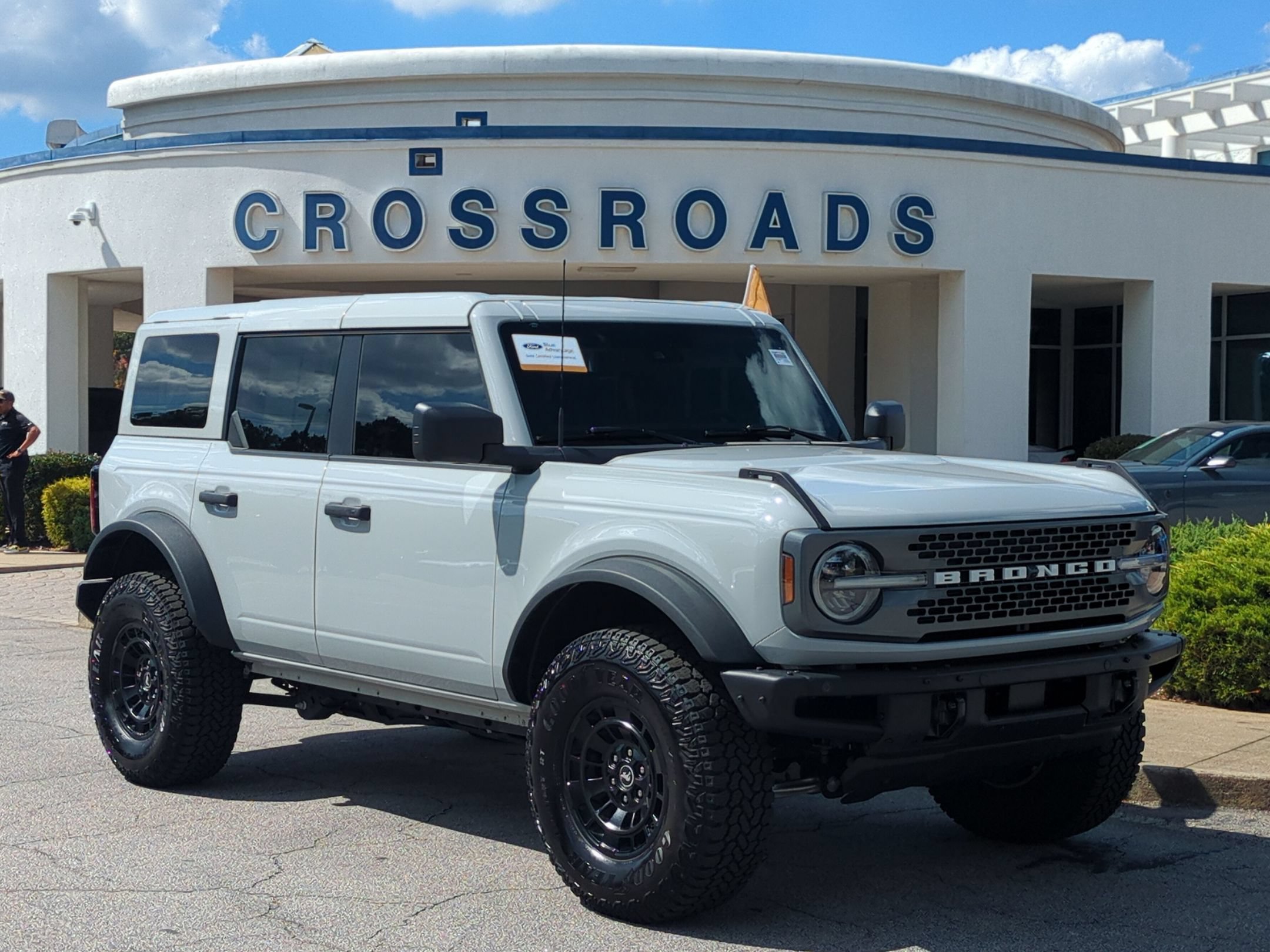 Certified 2026 Ford Bronco Badlands AWD/4WD image 1