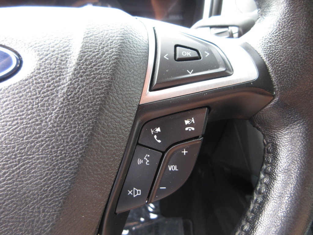 Certified 2018 Ford Fusion Energi Titanium FWD image 17