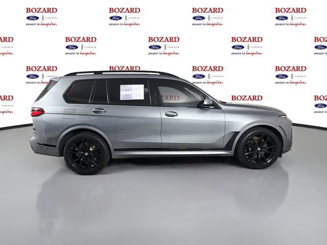 Used 2024 BMW X7 xDrive40i AWD/4WD image 9