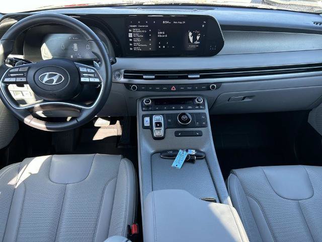Used 2025 Hyundai Palisade SEL FWD image 13
