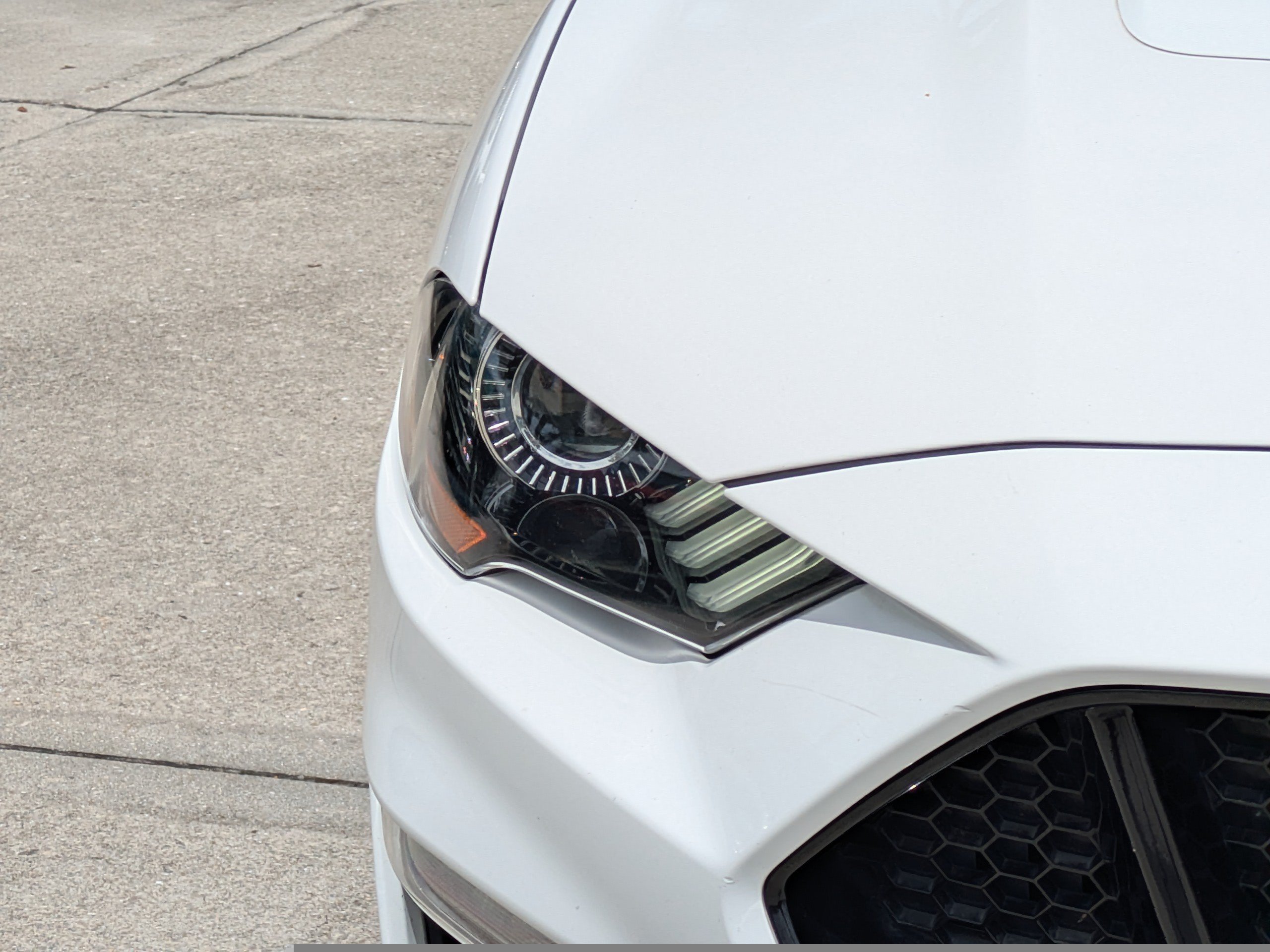Certified 2020 Ford Mustang GT Premium RWD image 9