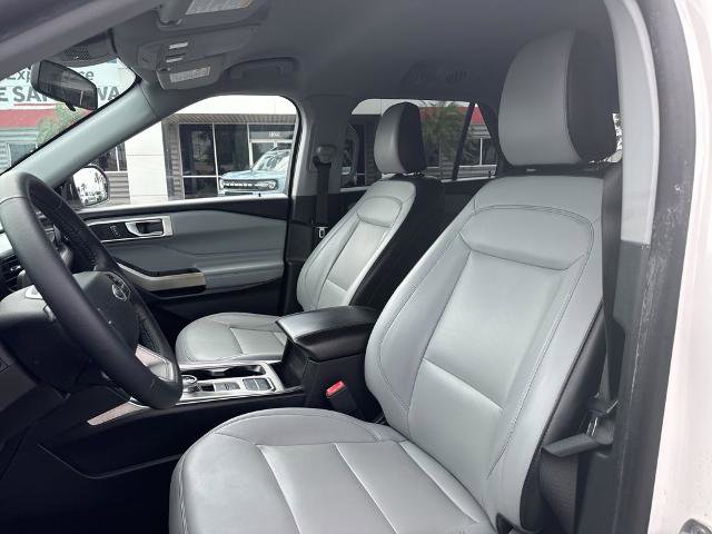 Certified 2021 Ford Explorer XLT w/ Equipment Group 202A RWD image 14