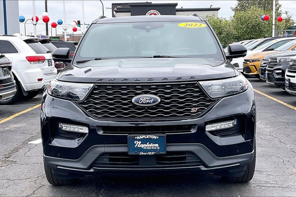 Certified 2022 Ford Explorer ST w/ Equipment Group 401A AWD/4WD image 2