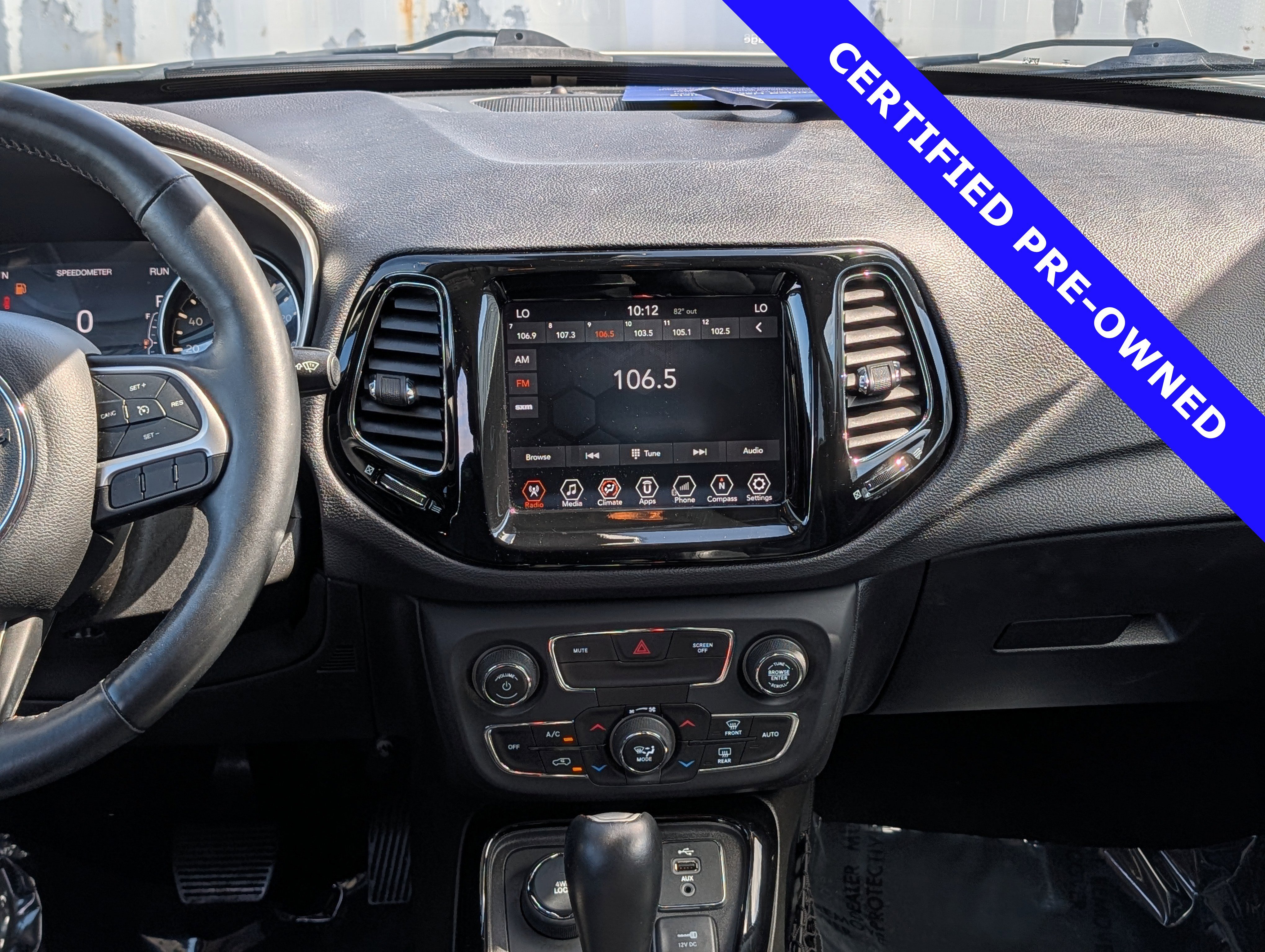 Used 2018 Jeep Compass Limited AWD/4WD image 18