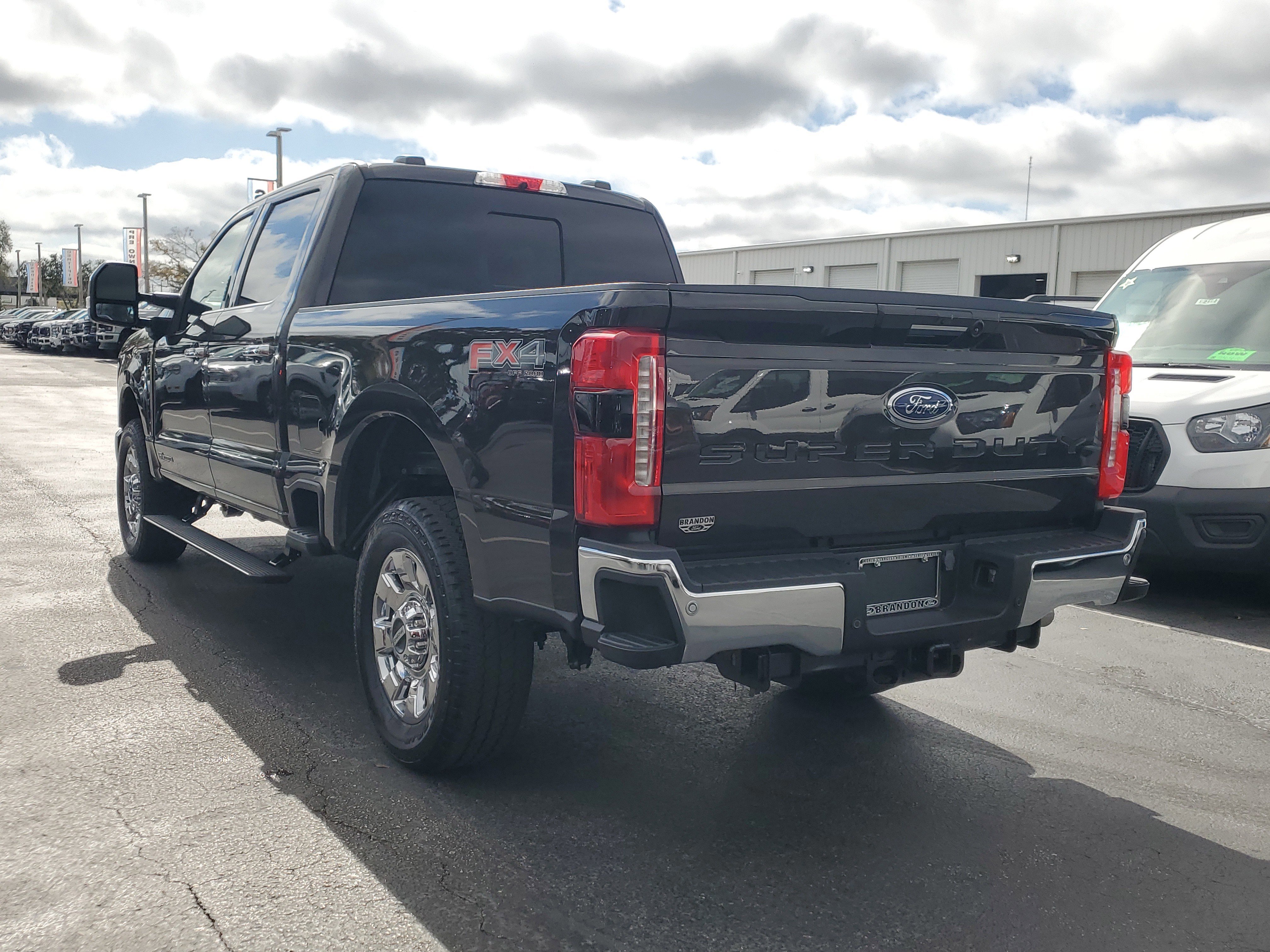 Certified 2024 Ford F250 Lariat w/ Lariat Ultimate Package image 3