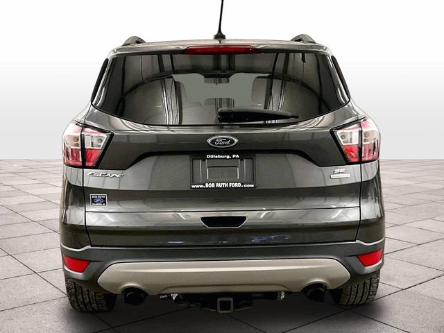 Certified 2018 Ford Escape SE w/ SE Sync 3 Package FWD image 4