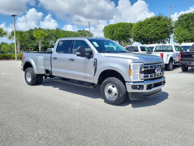 Certified 2024 Ford F350 XLT w/ 360-Degree Camera Package AWD/4WD image 34