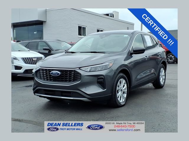 Certified 2023 Ford Escape Active w/ Cold Weather Package FWD image 1