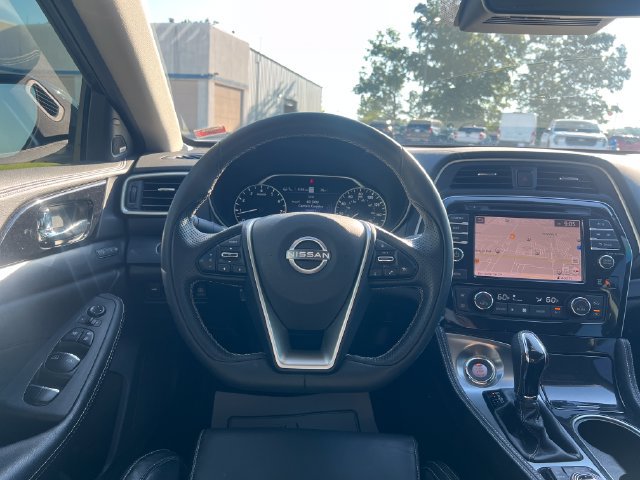 Used 2023 Nissan Maxima Platinum w/ Sport Mat Group FWD image 19