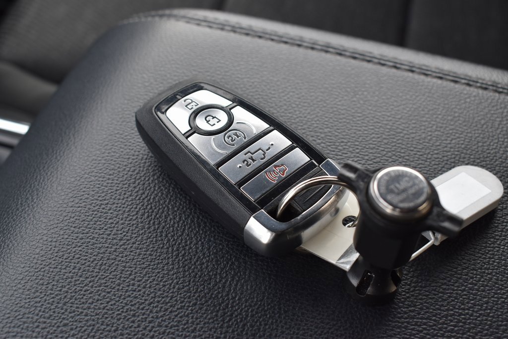 Certified 2023 Ford F150 XLT w/ Equipment Group 302A High image 14