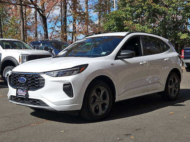 Certified 2023 Ford Escape ST-Line w/ Tech Pack #1 image 11