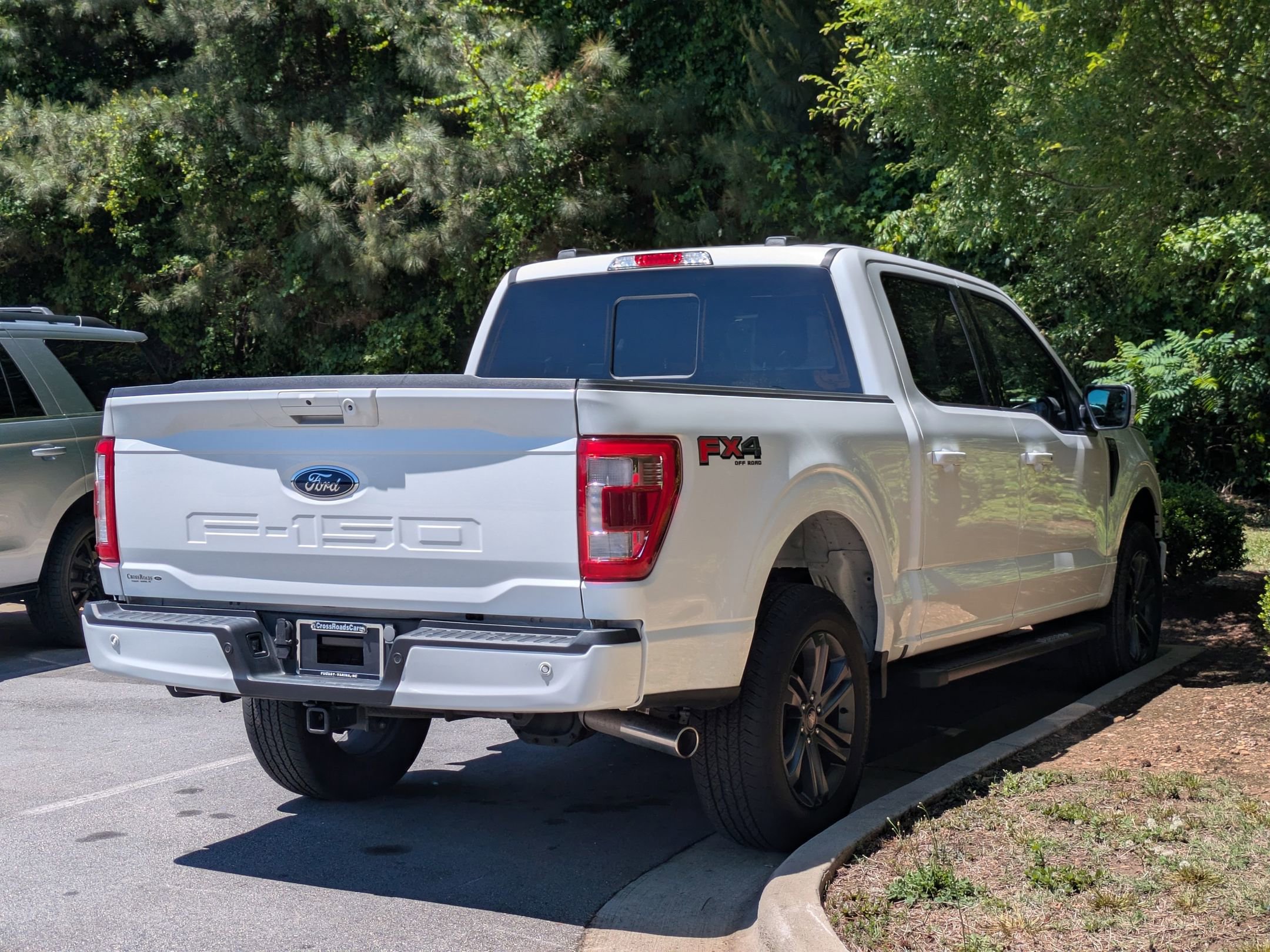 Certified 2023 Ford F150 Lariat AWD/4WD image 3