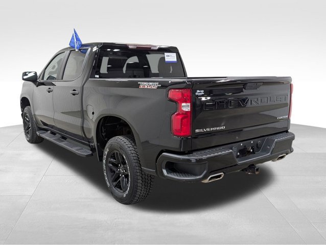 Used 2020 Chevrolet Silverado 1500 Custom Trail Boss w/ Custom Convenience Package image 3