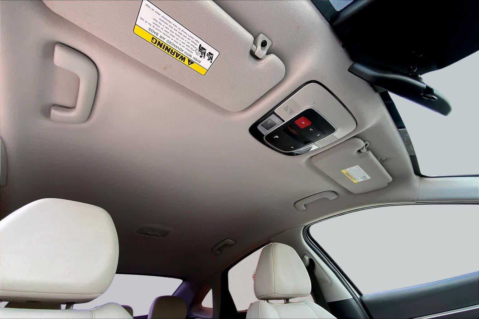 Used 2023 Hyundai Sonata SEL w/ Cargo Package FWD image 14