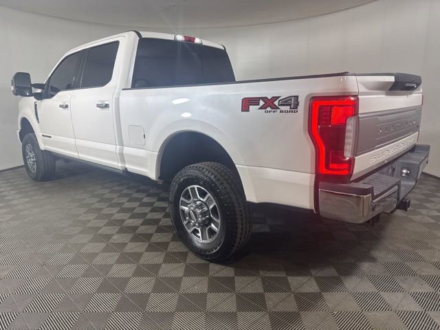 Certified 2019 Ford F350 Platinum w/ Platinum Ultimate Package AWD/4WD image 3