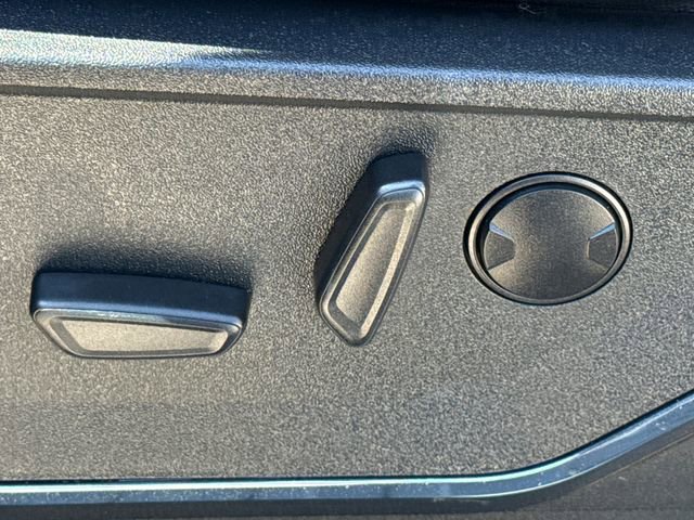 Certified 2023 Ford F250 Lariat w/ Lariat Ultimate Package AWD/4WD image 23