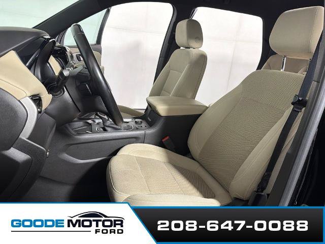 Used 2023 Chevrolet Traverse LT AWD/4WD image 10