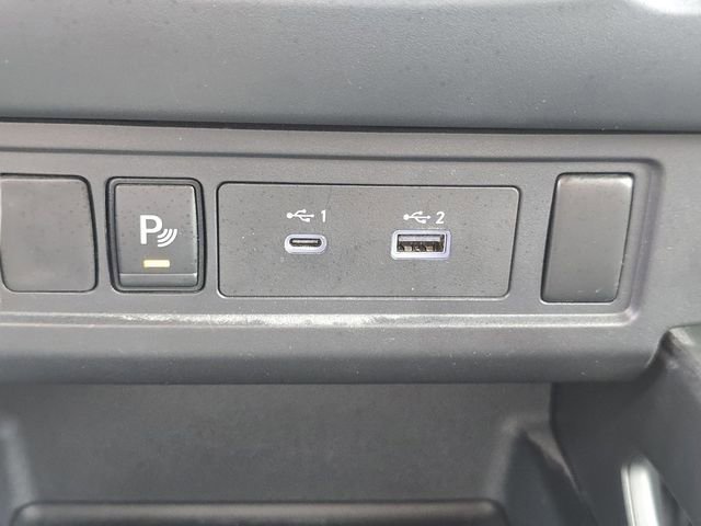 Used 2022 Nissan Frontier S w/ Technology Package image 11