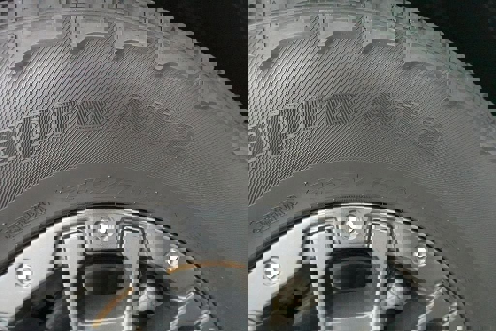 Used 2023 Nissan Frontier PRO-4X w/ Pro-4X Premium Package image 37