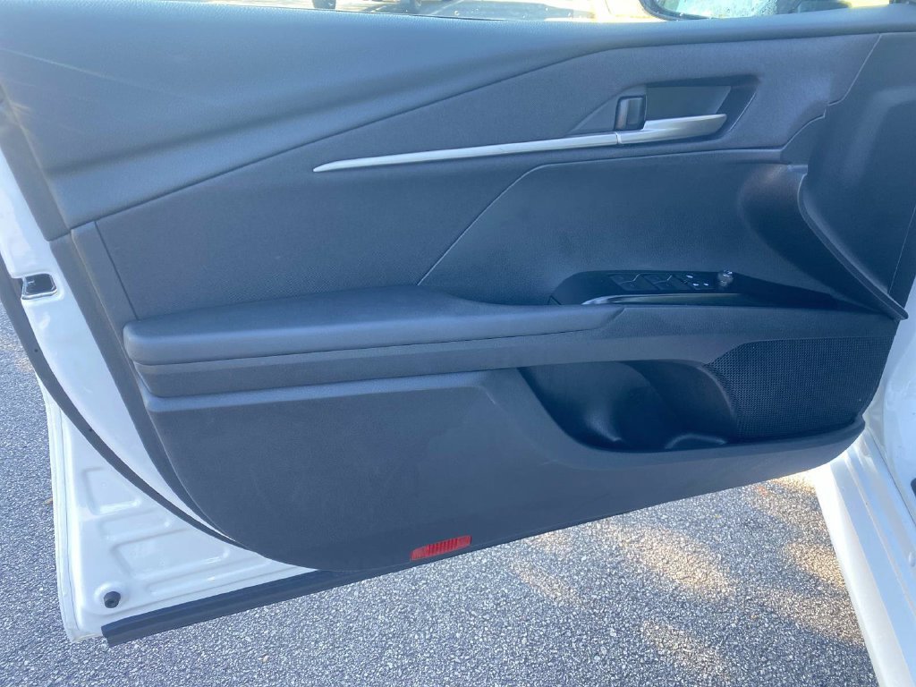 Used 2026 Toyota Camry LE FWD image 18
