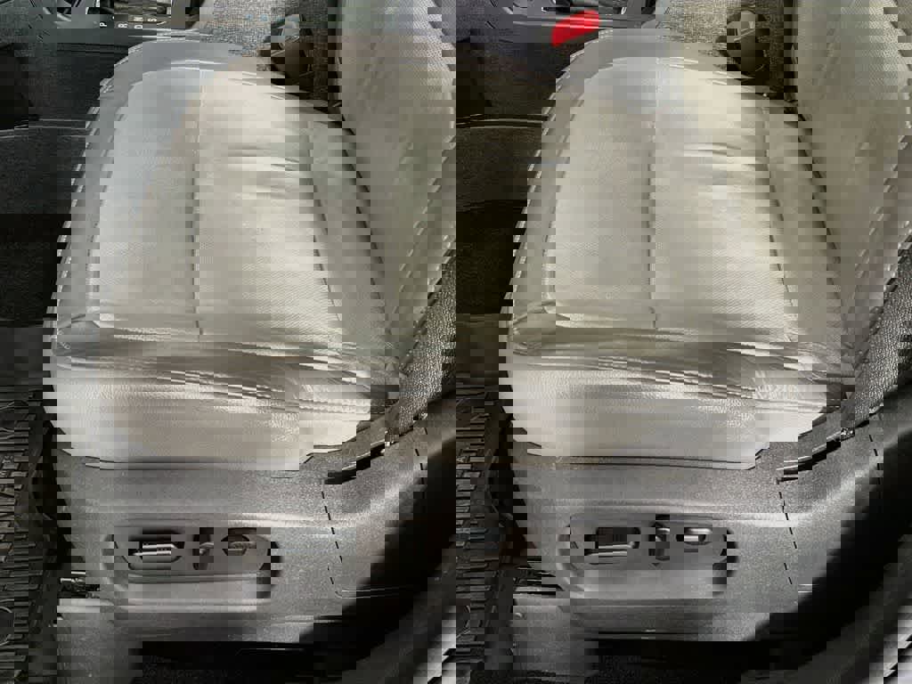 Certified 2019 Ford Flex Limited w/ Equipment Group 303A image 30