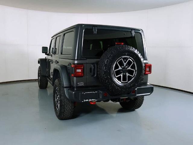 Used 2025 Jeep Wrangler Unlimited Rubicon AWD/4WD image 5