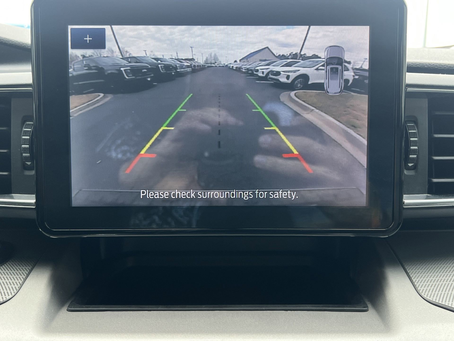 Certified 2021 Ford Explorer XLT w/ Equipment Group 202A image 6